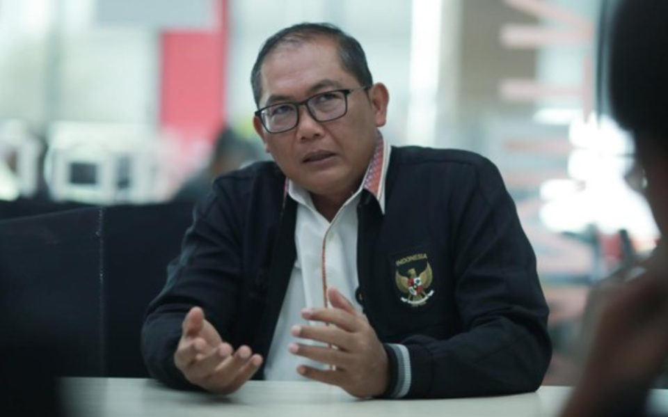 当被问及外, 他进更衣室, 据印尼CN