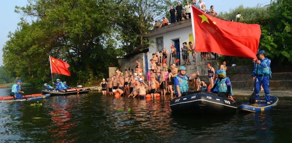 旗帜迎风飘, bt 旗帜迎风飘, bt